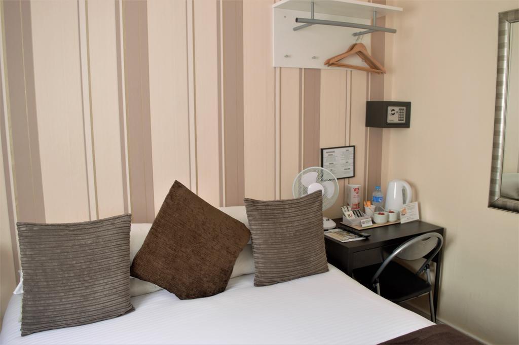 Kipps Backpackers Canterbury Exteriör bild